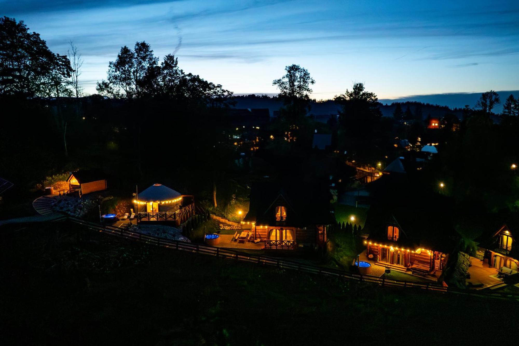 Jurta Na Wypasie - Luksusowy Namiot Z Widokiem Na Gory - Jacuzzi, Sauna, Split Ac, Private, Star View Zakopane Eksteriør bilde