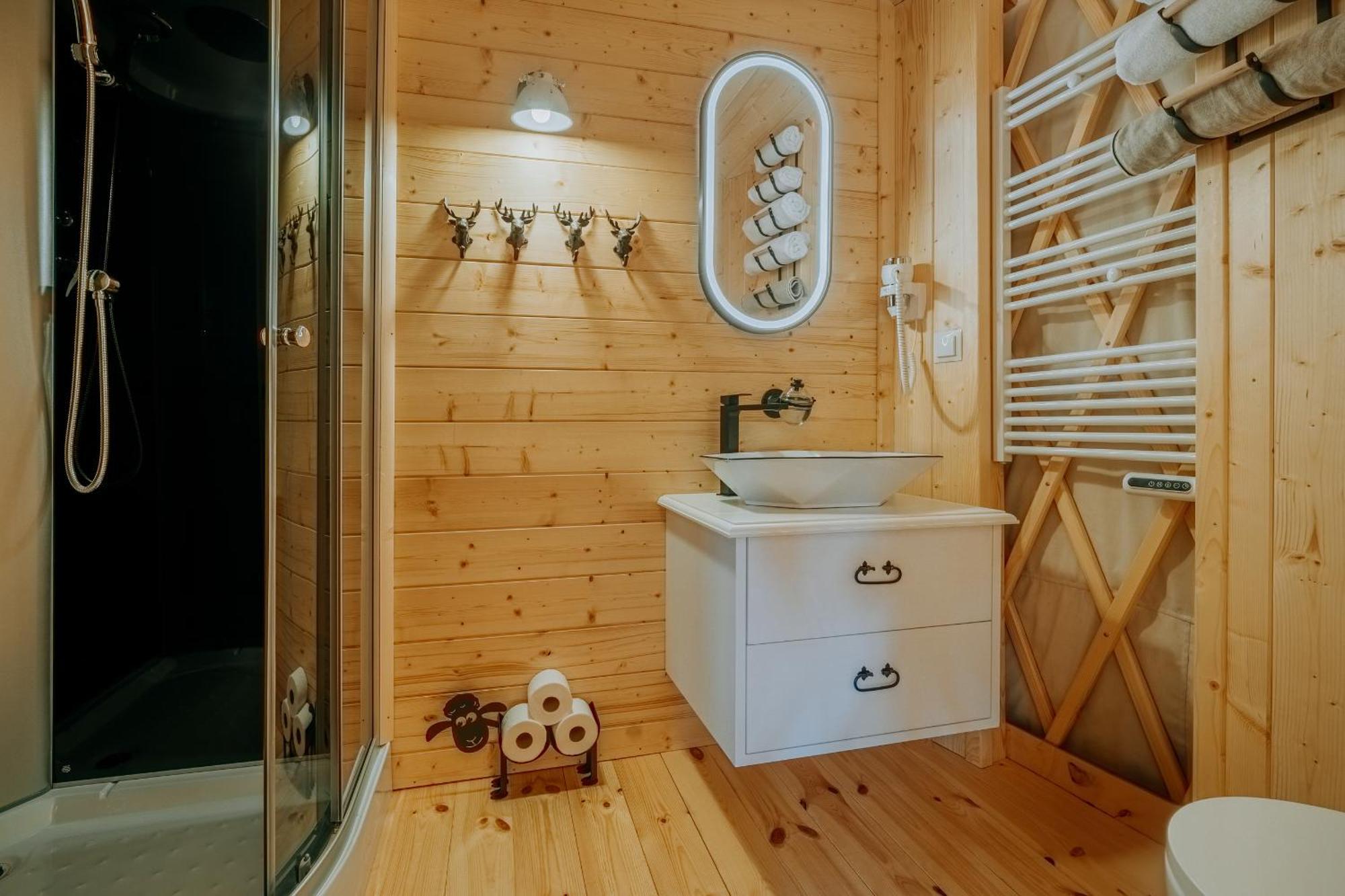 Jurta Na Wypasie - Luksusowy Namiot Z Widokiem Na Gory - Jacuzzi, Sauna, Split Ac, Private, Star View Zakopane Eksteriør bilde